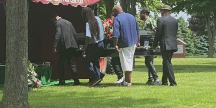 Family who says wrong man was in casket at their dad’s funeral, files $85M lawsuit
