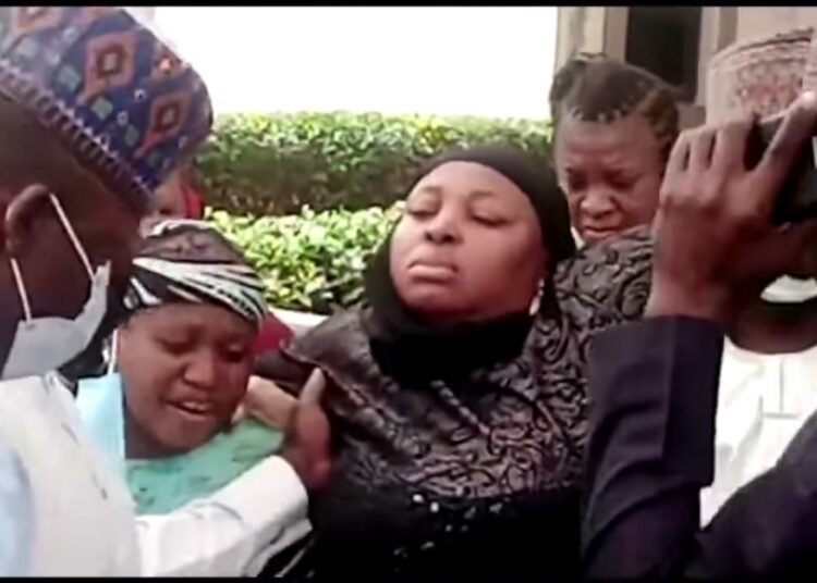 Drama As Abba Kyari’s Wife Joins Daniel Pondei, Olisa Metuh, Dino Melaye In Nigerian Court Collapsing Stunt