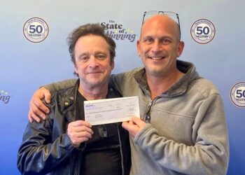 Massachusetts Man Proves Good People Still Exist – Splits $1 Million Lottery Jackpot With Friend As Sign Of Gratitude