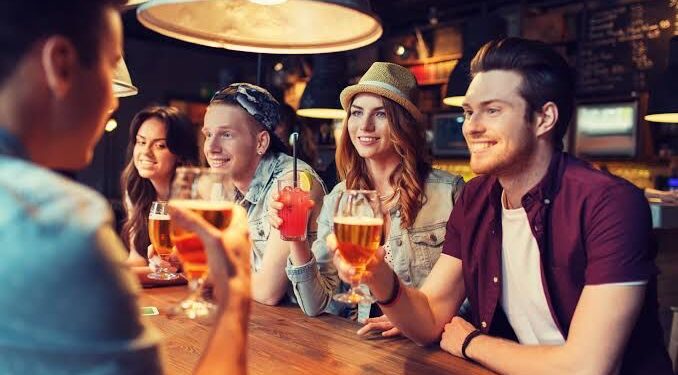 TGIF TIPS – 3 Foods To Avoid Before Indulging In A Couple Of Drinks