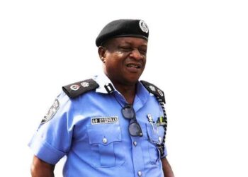 Funny Points As Armed Robber In Ondo State Is Overpowered And Captured After Dropping Gun To Rape Victim’s Wife