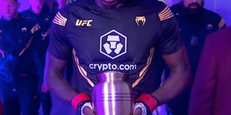 Keypoints As Israel Adesanya Defeats Jared Cannonier To Retain UFC Middleweight Crown – Breaks Drake’s Curse