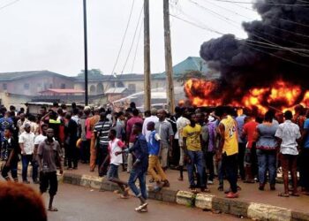 Tragic & Fatal Lesson As Petroleum Black Marketer’s Wife, 2 Children Burn To Death In Lagos, Nigeria