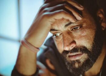 Breaking Down Never Helps – Stand And Fight!