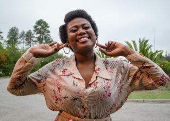 Everyone Can Never Like You – Don’t Waste Time Hoping They Will!